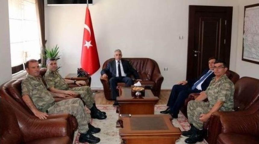 T&uuml;mgeneral Aydın&rsquo;dan Vali Toprak&rsquo;a Ziyaret