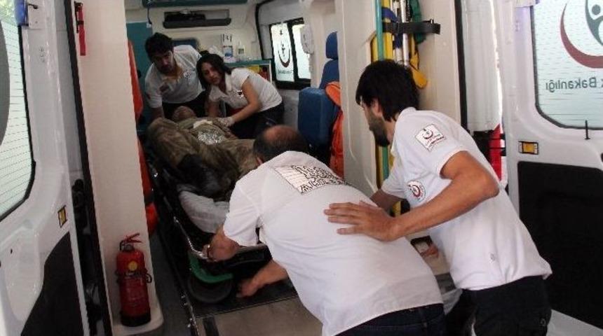 Tunceli&rsquo;deki Saldırıda Yaralanan 2 Asker Elazığ&rsquo;a Getirildi