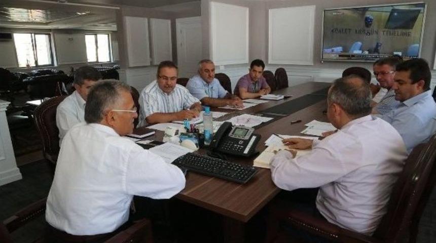 Bayramda Zorunlu Kamu Hizmetlerine Tatil Yok…