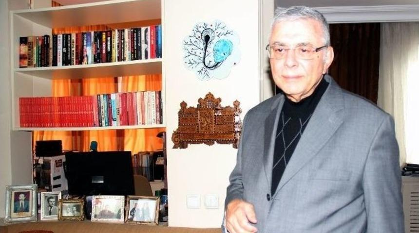 Eski Mit&rsquo;&ccedil;i Eym&uuml;r, İha&rsquo;ya Konuştu: "mit M&uuml;steşarı Fidan&rsquo;ın, Darbe İhbarını &Ouml;ncelikle Genelkurmay&rsquo;a Haber Vermesi Bir Hatadır"