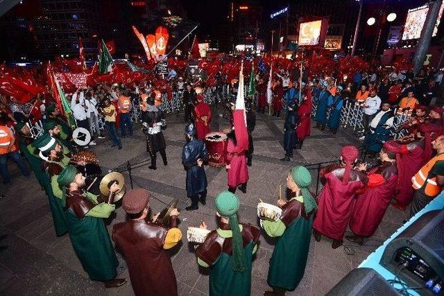 Tbmm Başkanı Kahraman, 15 Temmuz Kızılay Demokrasi Meydanı’nda Milli İrade Nöbetine Katıldı