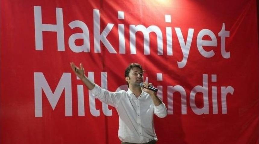 15 Temmuz Marşı&rsquo;nı Seslendiren Egemen Sekmen &Uuml;nye&rsquo;de