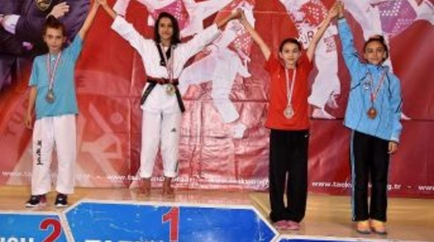 B&uuml;y&uuml;kşehirli Dilara, T&uuml;rkiye 3.&rsquo;s&uuml; Oldu