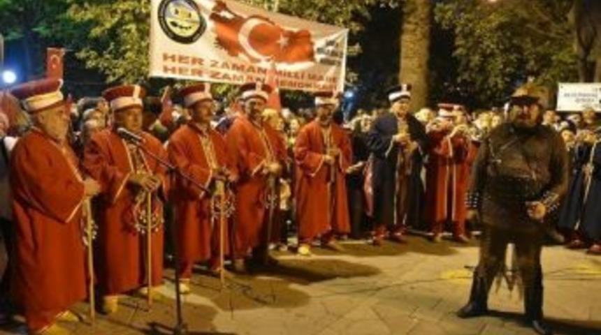 G&ouml;nen&rsquo;de Demokrasi N&ouml;beti