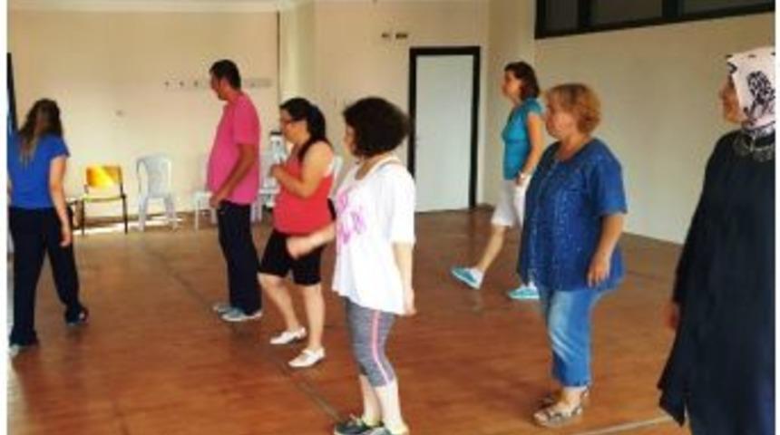 İzmit Belediyesi&rsquo;nden Engelli Vatandaşlara Yardım Eli