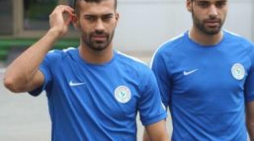 &Ccedil;aykur Rizespor&rsquo;un İranlı İki Futbolcusu Darbe Girişiminden Dolayı &Uuml;lkesine D&ouml;nd&uuml;