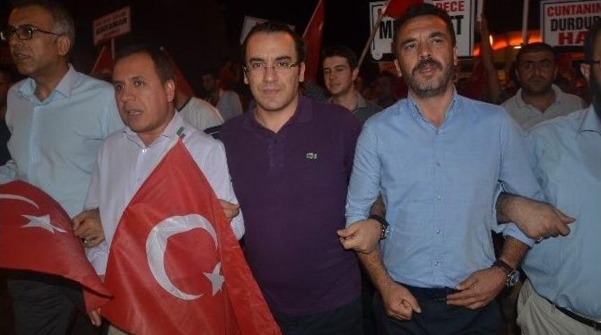 Khb&rsquo;den Demokrasi Mitingine Destek