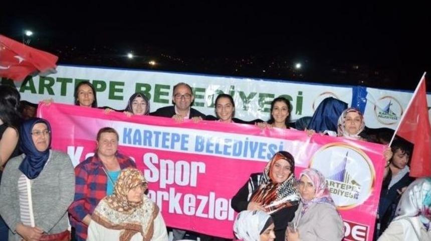 Başkan &Uuml;z&uuml;lmez, Personeli İle Birlikte Milli İrade N&ouml;betine Katıldı