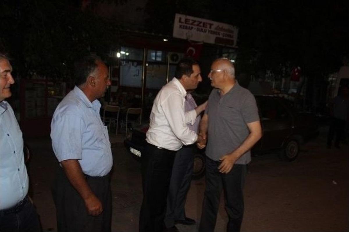 Yavuzeli&rsquo;ndeki Demokrasi N&ouml;betine Ak Parti Gaziantep Milletvekili Mehmet Erdoğan Da Katıldı