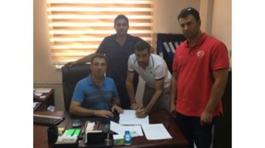 Adıyaman Belediyesi Hentbol Takımı Kadrosunu G&uuml;&ccedil;lendiriyor