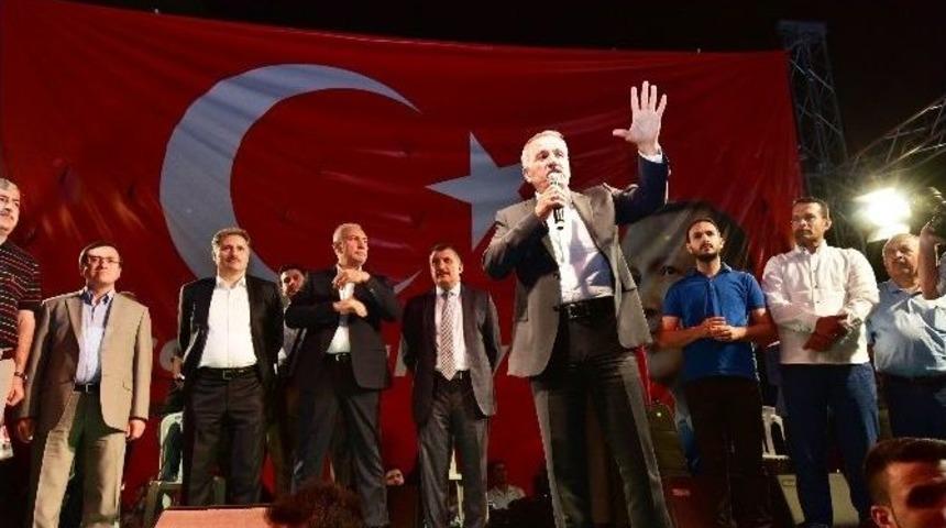 Ak Parti Milletvekili Mustafa Şahin: