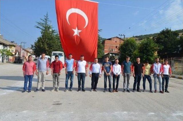 Bozüyük Dodurga Beldesi Gençleri Askere Uğurlandı