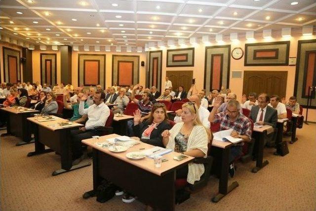 Melikgazi Belediyesi Meclis Toplantısında Darbe Girişimini Kınadı