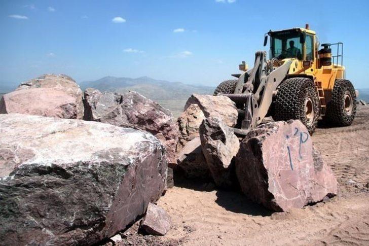Elazığ'da çıkıyor, tüm dünya peşinde!  G4