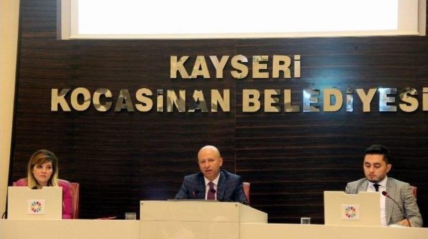 &Ouml;rnek Birliktelik Sergileyen Kocasinan Meclisi&rsquo;nden 15 Temmuz Şehitlerine Vefa