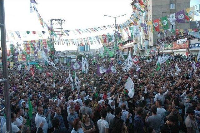 Van’da Hdp’den ‘darbeye Hayır Demokrasi Hemen Şimdi’ Mitingi