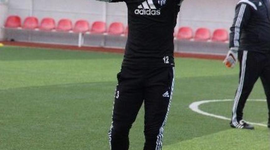 Engin, D&uuml;zcespor&rsquo;la Anlaştı