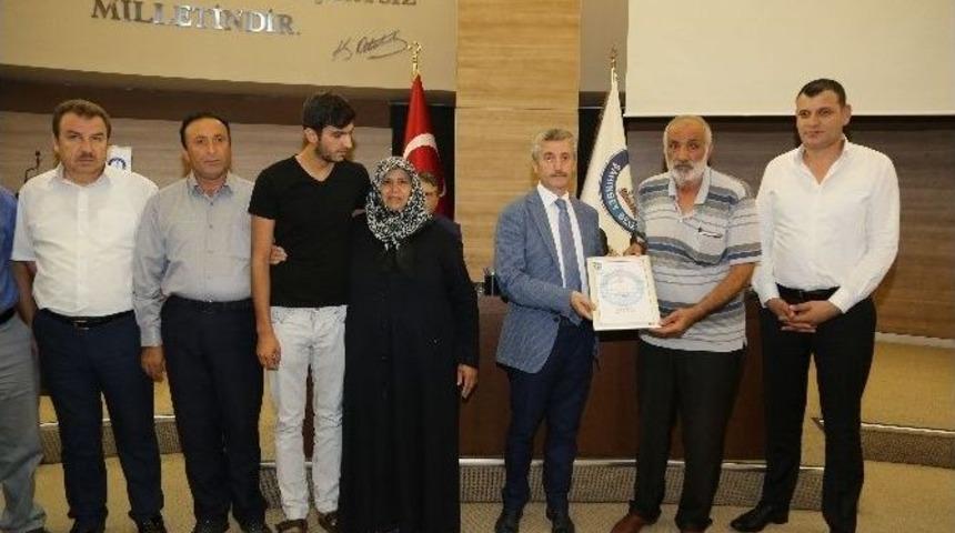 Şahinbey Belediyesi Meclisinden Şehitlere Vefa
