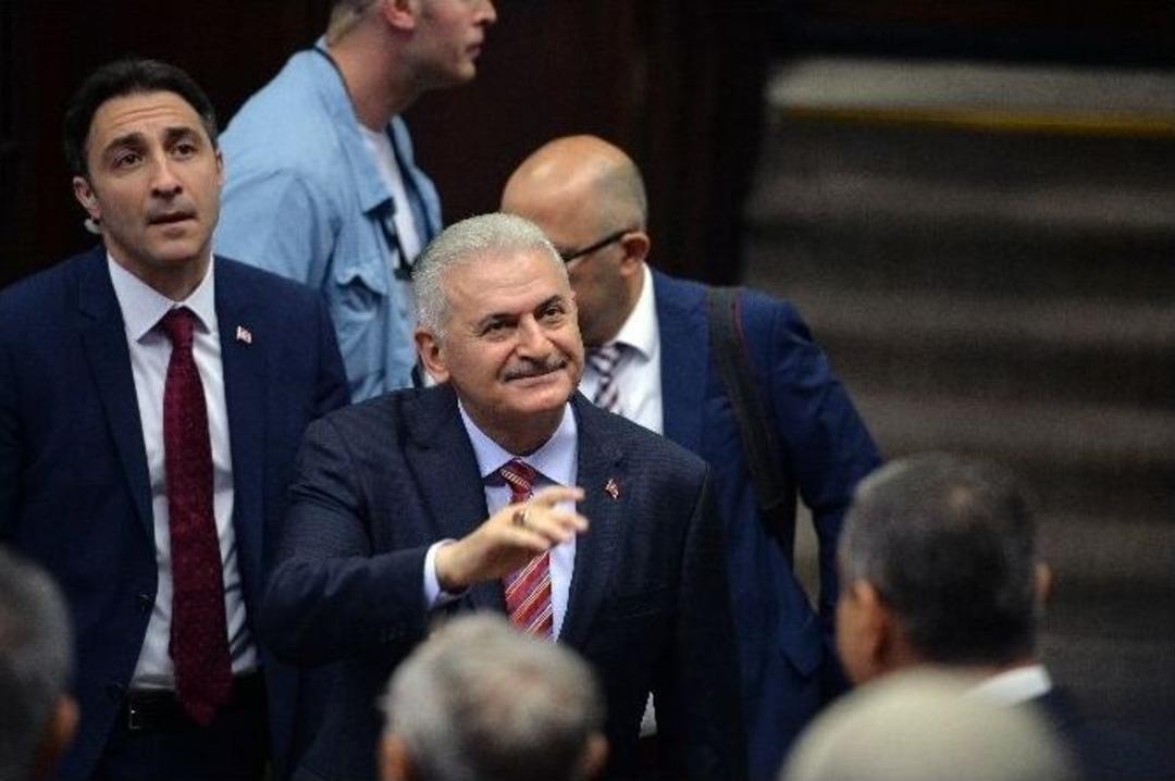 Başbakan Yıldırım&rsquo;dan Kılı&ccedil;daroğlu Ve Bah&ccedil;eli&rsquo;ye, &rsquo;yenikapı&rsquo; &Ccedil;ağrısı