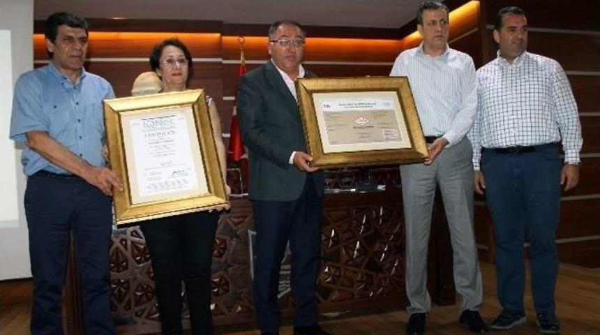 Yalova Belediyesi Kalite Belgesi Aldı