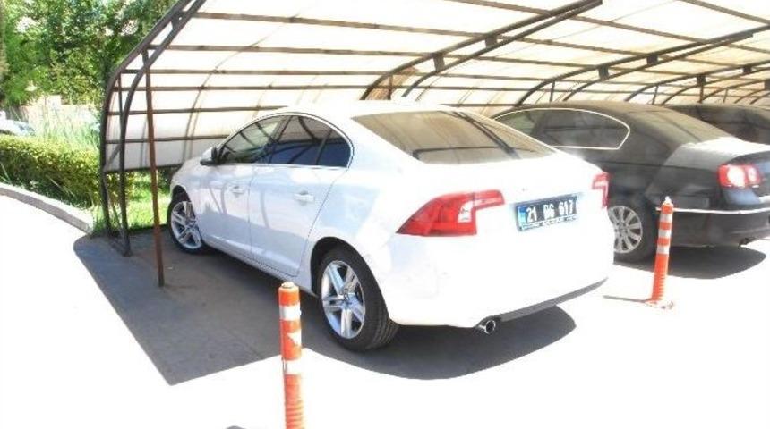 120 Bin Liralık Makam Aracına 123 Liralık Haciz Nedeni İle El Konuldu