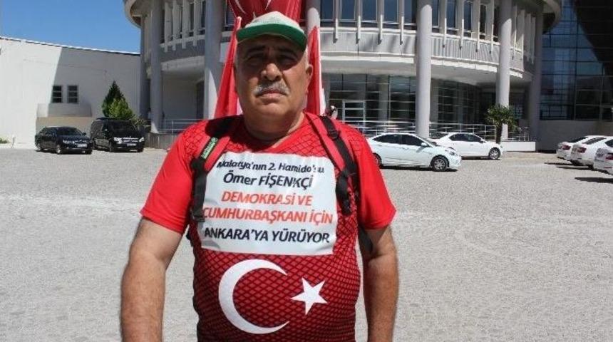 Milli İradeye Sahip &Ccedil;ıkmak İ&ccedil;in Ankara&rsquo;ya Y&uuml;r&uuml;yor