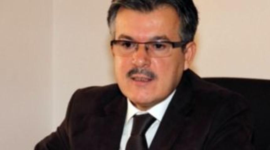 Bolu İl Genel Meclisi Eski Başkanı&rsquo;nın Evinden Seri Numaralı Dolarlar Ve Fet&ouml; Kitapları &Ccedil;ıktı