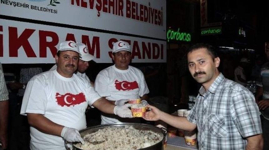 Nevşehir Belediyesinin N&ouml;bet Aşına B&uuml;y&uuml;k İlgi