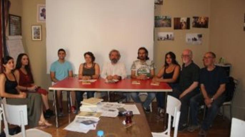 M&uuml;lteciler İ&ccedil;in Acil İhtiya&ccedil; Listesi