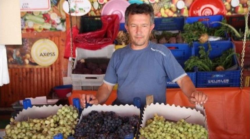Yaz Meyvelerinin Vazgeçilmezi Üzüme Talep Yoğun