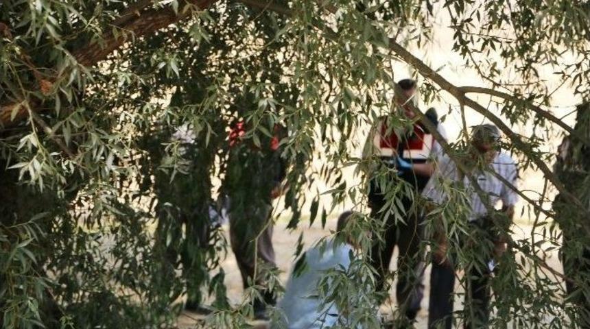 Başkent’te Dereye Atılmış Erkek Cesedi Bulundu