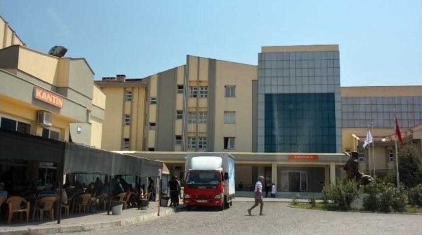 O İl&ccedil;ede 55 Kamu Personeli A&ccedil;ığa Alındı, Okul Ve Yurtlar Kapatıldı