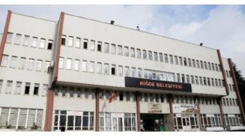 Niğde Belediyesinde 2 Kişi Açığa Alındı