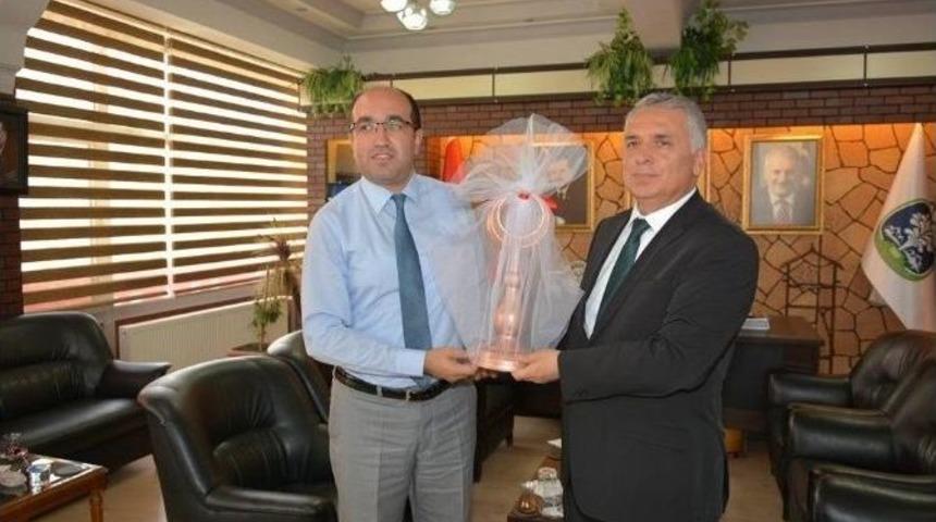 Vali Yıldırım, Sandıklı&rsquo;ya Ziyarette Bulundu