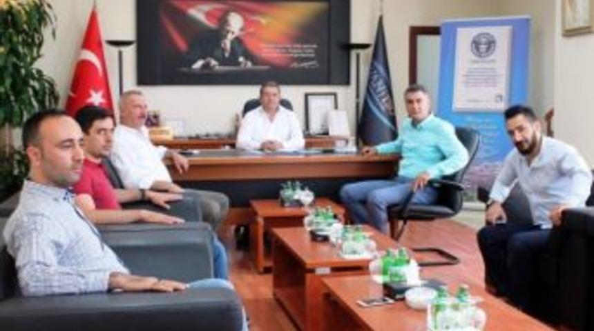 Van Tso, Medikal Firmalarının Sorunlarını Ele Aldı