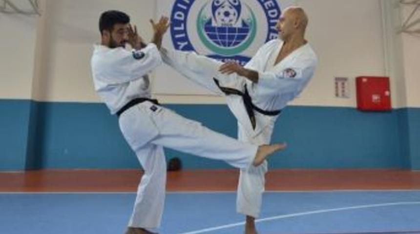 Karateye &ldquo;yıldırım&rdquo; Destek