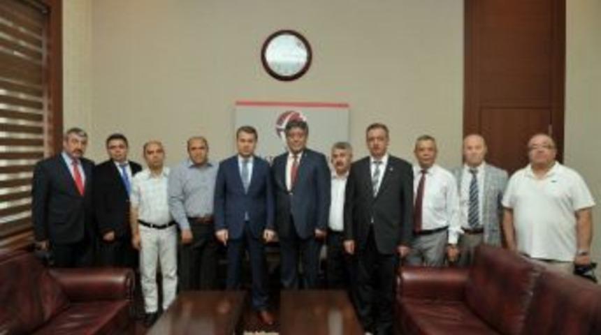 Kamu-sen&rsquo;den Vali &Ccedil;elik&rsquo;e &ldquo;hayırlı Olsun&rdquo; Ziyareti