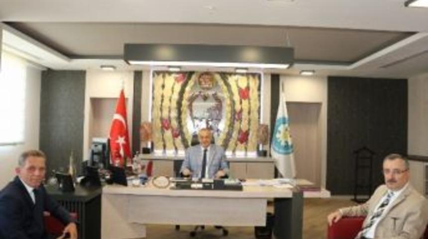 Karak&ouml;se&rsquo;den Başkan Erg&uuml;n&rsquo;e Ziyaret