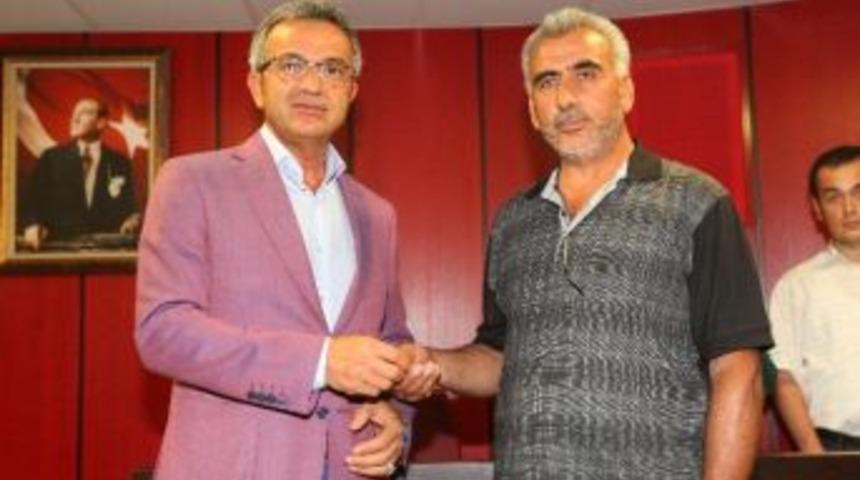 Kahraman Şof&ouml;re Başkan K&ouml;şker&rsquo;den Tebrik