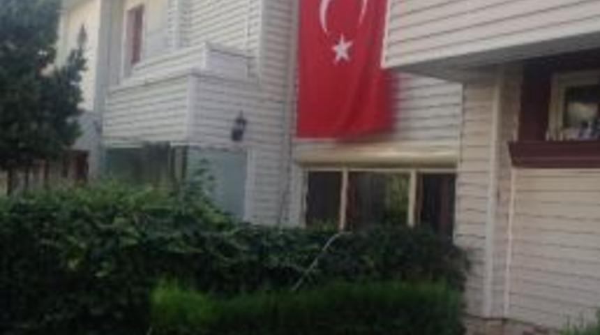 Şehit Polis Karademir&rsquo;in 10 G&uuml;nl&uuml;k Bebeği Vardı