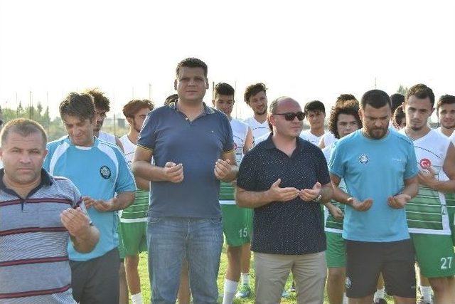 Salihli Belediyespor Sezonu Dualarla Açtı