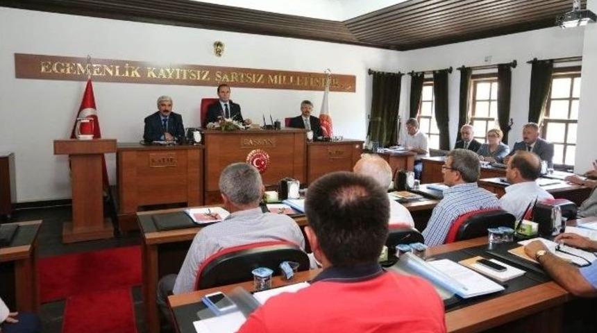 Vali Işık&rsquo;tan Meclise Ziyaret