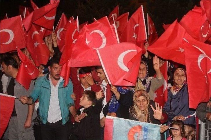 Ağrı’da Demokrasi Nöbeti Sürüyor G4