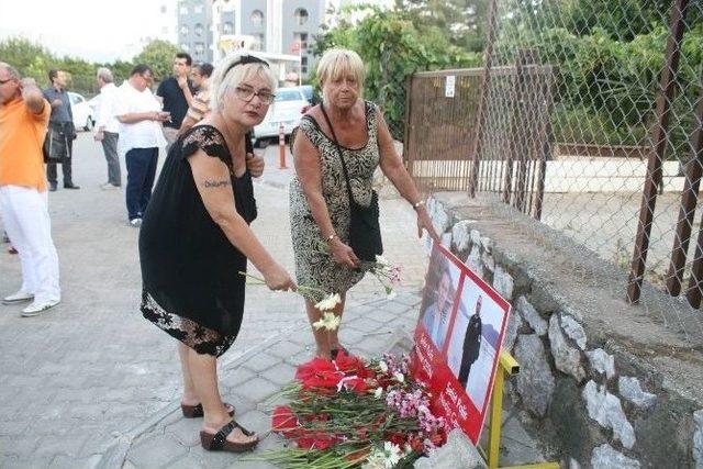 Marmaris’te Demokrasi Şehitleri Anıldı