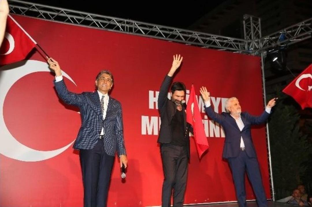 Uğur Işılak, Vatan Caddesi&rsquo;nde Demokrasi N&ouml;beti&rsquo;nde