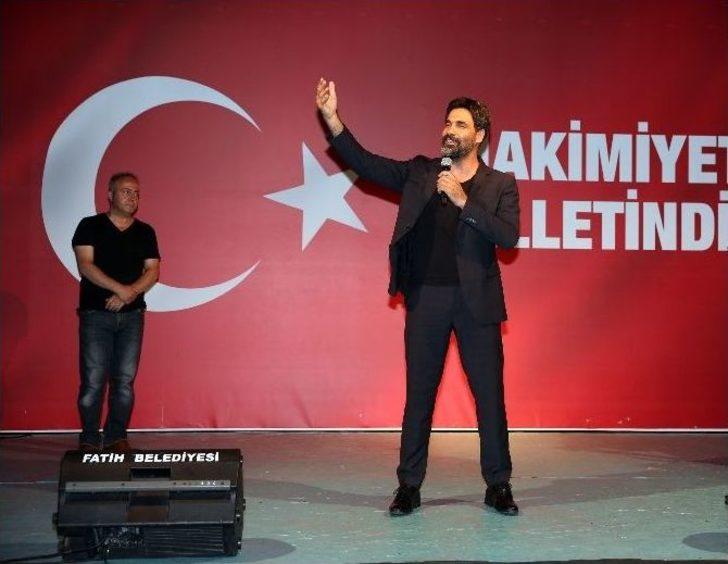 Uğur Işılak, Vatan Caddesi’nde Demokrasi Nöbeti’nde G3