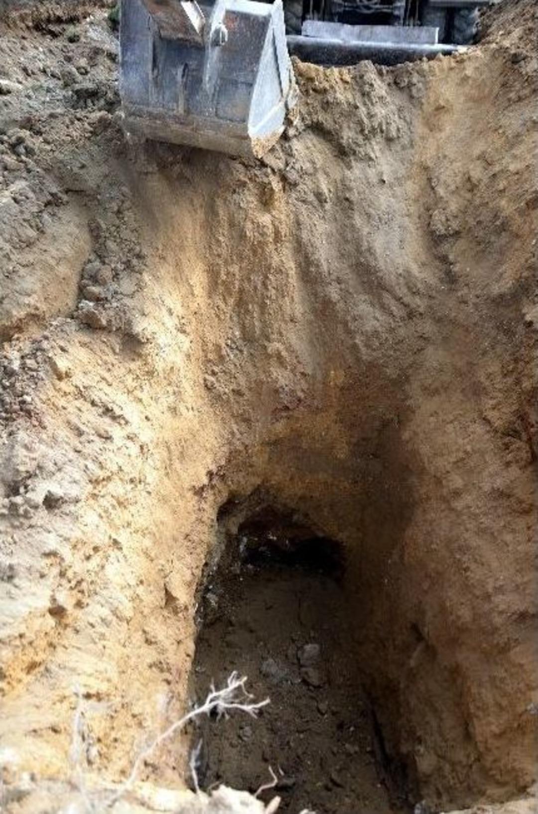 (&ouml;zel Haber) Şehir Merkezinde Kep&ccedil;eyle Define Aradı