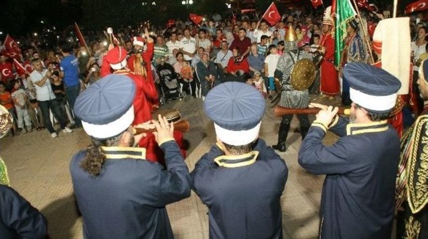 Mehteran Takımı Devrekliler&rsquo;in Demokrasi N&ouml;betine Ortak Oldu