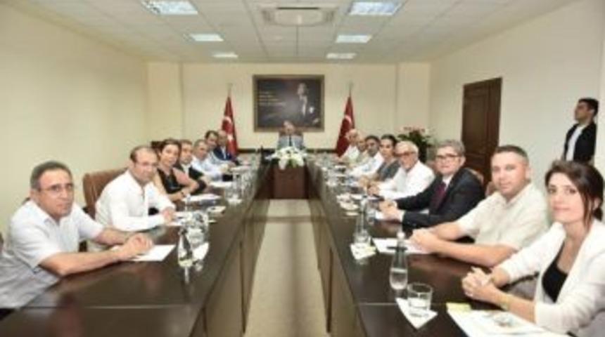 &Ccedil;akacak: &ldquo;iş D&uuml;nyası &Uuml;retimi Ve İstihdamı Artırarak &Uuml;lkemize Katkı Sunmaya Devam Etmeli&rdquo;