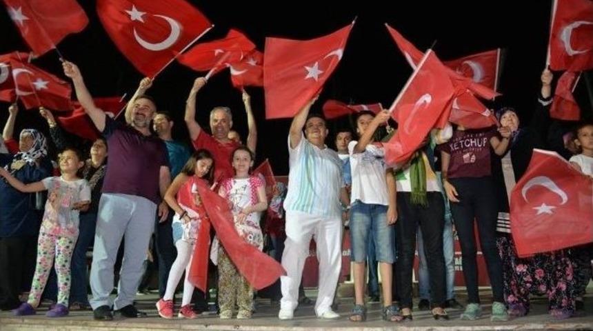 Başkan Yaman, Bilecik&rsquo;teki Demokrasi N&ouml;betine Destek Verdi